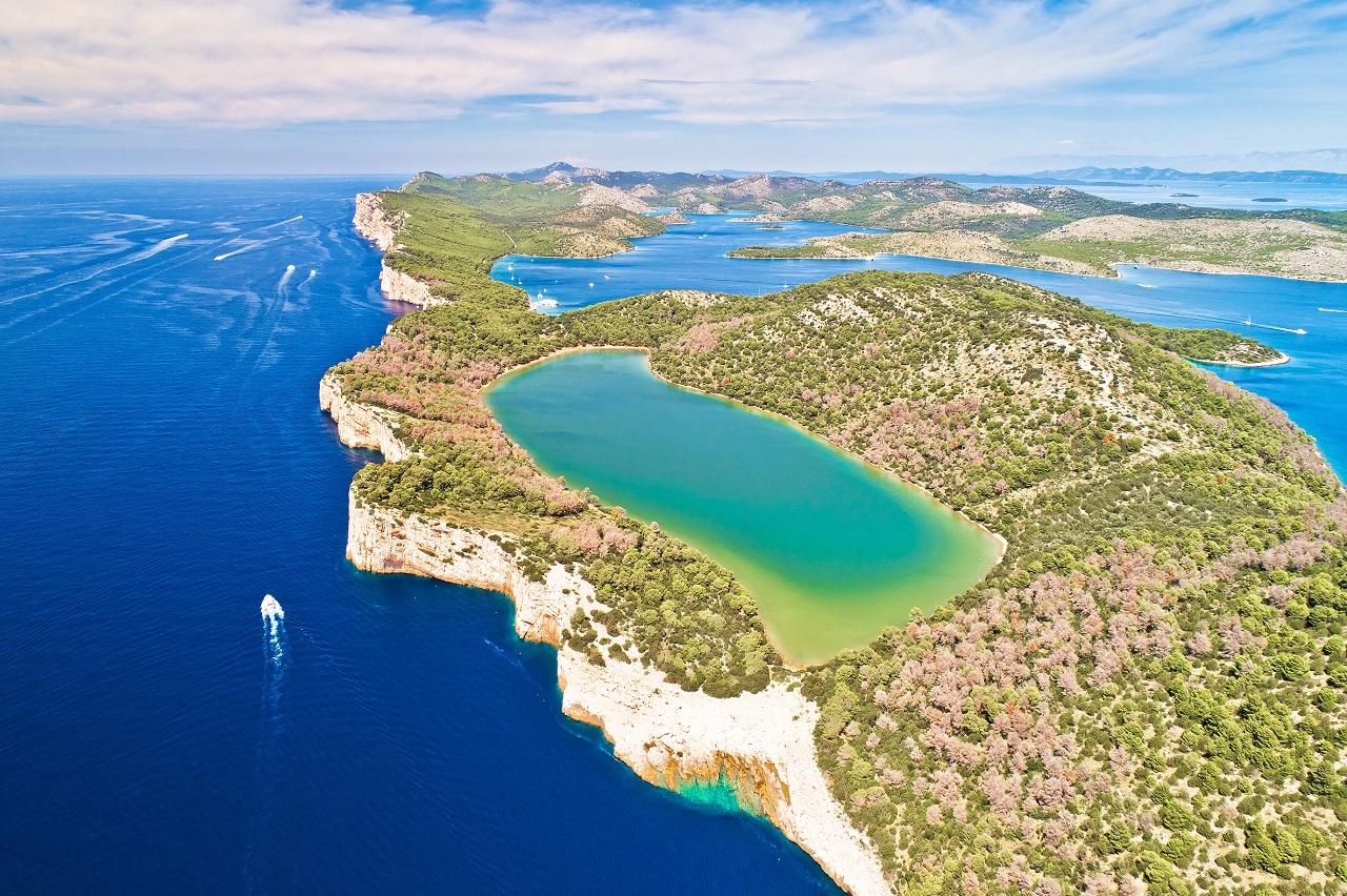 5 reasons why Croatia is a top sailing charter destination