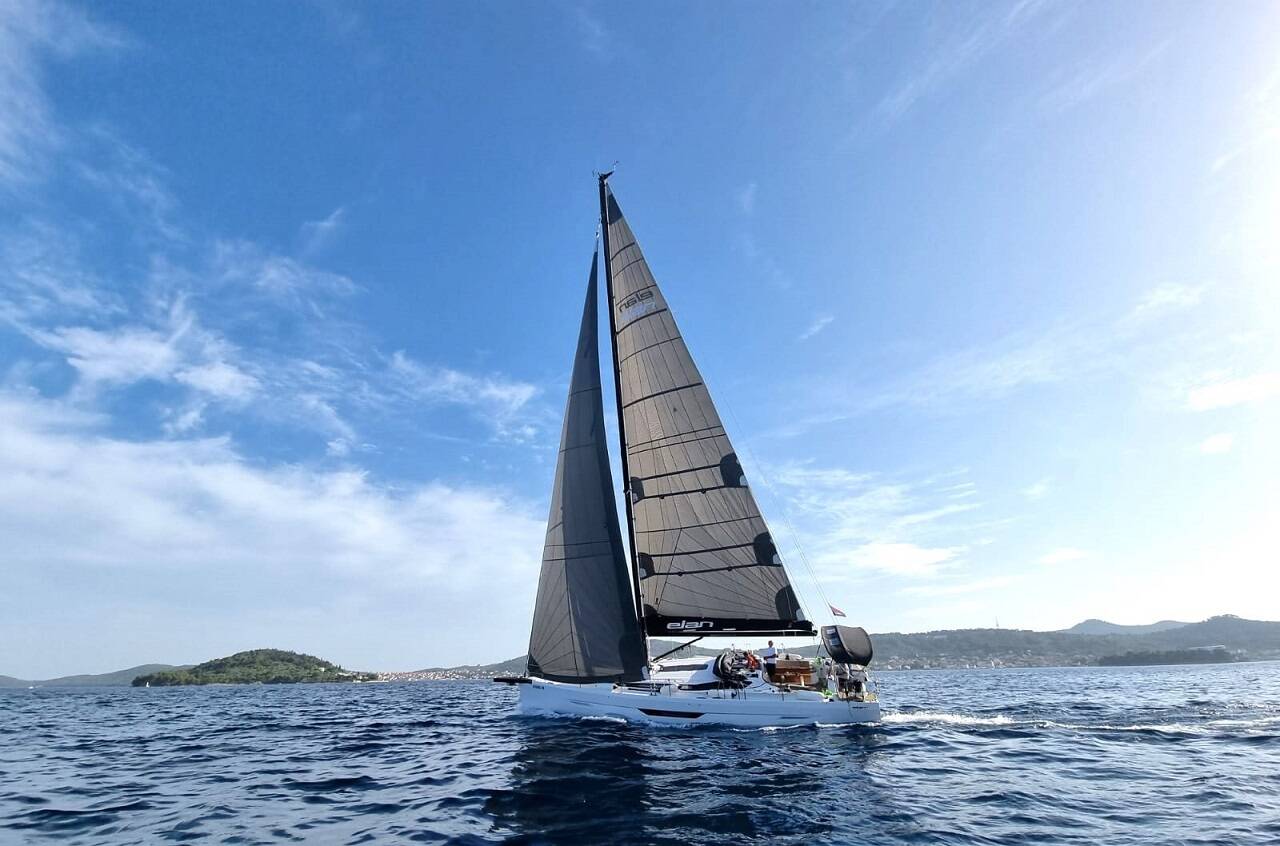 Charter Elan E6 Contessa with Bruneko Yacht Charter Zadar Croatia